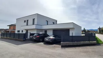 Expose 170 M² EINFAMILIENHAUS, ZENTRAL, NEUZEUG!