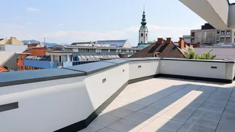 Expose Wohnen der Superlative: Modernstes 138m²-Penthouse mit spektakulärer Terrasse in zentraler Stadtlage (1865)