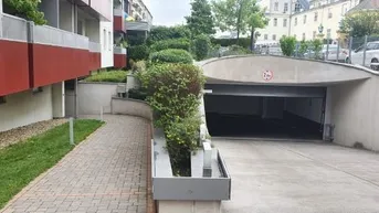 Expose Hofzeile Garagenplatz zur Vermietung