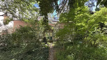 Expose „Charmantes Zinshausensemble nahe Schloss Schönbrunn – mit Geschäftslokal, Dachgeschoßausbau &amp; separater Gartenvilla“