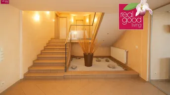Expose Exklusive Villa mit Pool, Terrassen, Wintergarten &amp; Garage mit ca. 100 m² in Klosterneuburg-Weidling !!