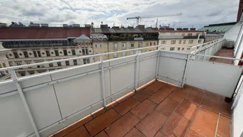 Expose Dachgeschosswohnung mit Terrasse Nähe Oper