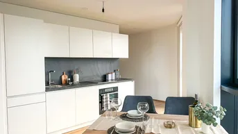 Expose Lichtdurchflutete 3-Zimmer-Wohnung mit Loggia und Ausblick – Ihr Zuhause im High Five Tower ab Juni 2025!