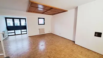 Expose Gemütliche DG-Wohnung Nahe U3 Schweglerstraße
