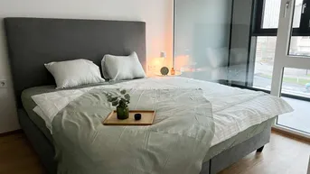 Expose Helle 2-Zimmer-Wohnung mit Balkon und Fußbodenheizung im 20.OG – Urbaner Komfort im High Five!