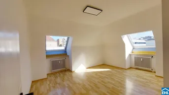 Expose Helle 3-Zimmer-Wohnung mit separater Küche im Dachgeschoß