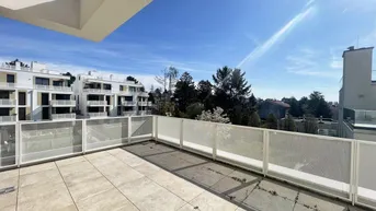 Expose 3-Zimmer Wohnung mit Dachterrasse, Pool &amp; Garagenplatz!