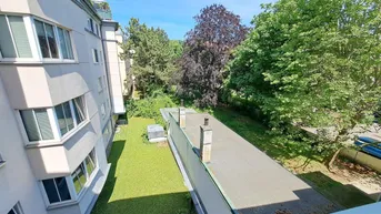 Expose Urban Living with Style – Bright Apartment in the Heart of the 19th District