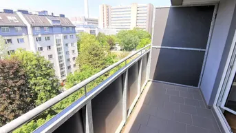 Expose 3-Zimmer-Wohntraum mit Balkon in zentraler Lage