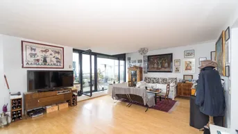 Expose Lichtdurchfluteten Dachgeschoß-Maisonettewohnung mit traumhafter Terrasse und Grünblick!