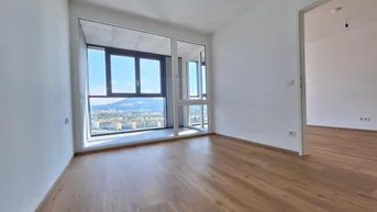Expose Top ausgestattete 2-Zimmer-Wohnung mit Loggia und Einbauküche im 17.OG!