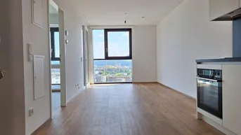 Expose Urbanes Wohnen im High Five Tower ab sofort! Kompakte 2-Zimmer-Wohnung mit Loggia