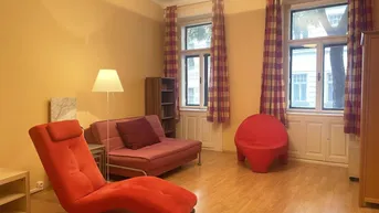 Expose Sanierungsbedürftige Wohnung in Top-Lage in 1080 Wien