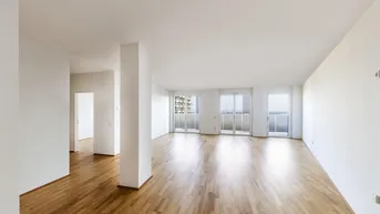 Expose Panorama Wohnung im 32. Stock des Q-Tower mit Südost-Ausrichtung