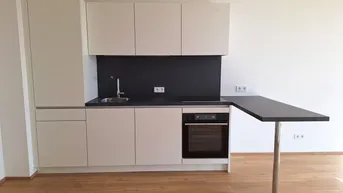Expose Lichtdurchflutete 2 Zimmer Wohnung mit perfekter Anbindung