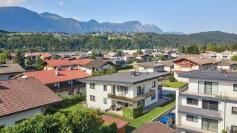 Expose Kolossales Haus mit viel Platz für große Familien