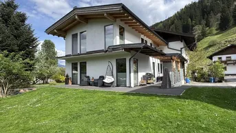 Expose Traumhaus mit Garten &amp; Stil