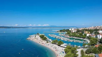 Expose Kroatien: Villa mit Pool am Meer