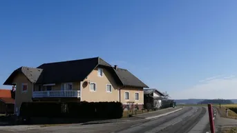 Expose Gepflegtes, vollmöbliertes Zweifamilienhaus - sofort beziehbar bzw. sofort vermietbar