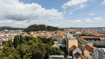 Expose 8020 - Ruhig gelegene 3 Zimmer-Wohnung im Bezirk Lend mit einer Dachterrasse mit traumhaftem Blick!