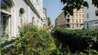 Expose 8020 - Altbau-Liebhaber aufgepasst! Wer haucht dieser Altbauwohnung neues Leben ein?