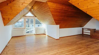 Expose 8521 Wettmannstätten, geräumige Dachgeschosswohnung - 3 Schlafzimmer