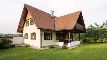 Expose 8552 Eibiswald - Miete - Leicht erhöhtes Einfamilienhaus mit schönem Grund und toller Aussicht - Carport - Garage - Gartenhütte