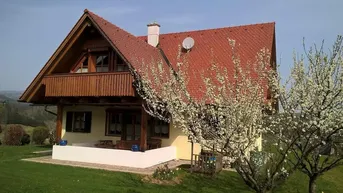 Expose 8552 Eibiswald - Miete - Leicht erhöhtes Einfamilienhaus mit schönem Grund und toller Aussicht - Carport - Garage - Gartenhütte