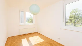 Expose 8053 - Zentrale 2-Zi-Wohnung mit Balkon, optionalem Parkplatz und guter Öffi-Anbindung