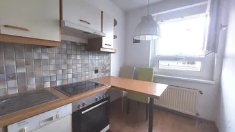 Expose Kleines Apartment möbliert