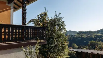 Expose 8451 Kranach: Idyllisches Wohnhaus mit Rundumblick in absoluter Ruhelage