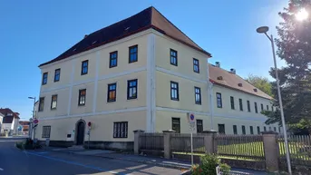 Expose SCHLOSS PERZLHOF WIESELBURG