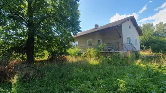 Expose 3484 Grafenwörth - Solides Massivhaus mit Riesengrund !