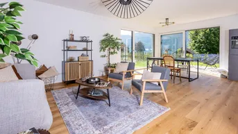 Expose Neuer Preis!!! 3 Zimmer Erstbezugs - Gartenwohnung mit traumhaften Seeblick direkt am Wasser sowie eigenem Badeplatz am Mondsee - PROVISIONSFREI