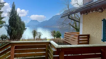 Expose Charmante Altbauvilla mit Potenzial - direkt am Attersee mit eigenem Seegrundstück und Zweitwohnsitzwidmung