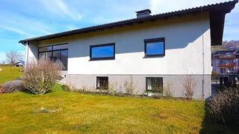 Expose Charmanter Bungalow in Mondsee-Schlössl - Wohnen in Top-Lage mit Potential !