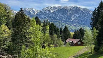 Expose BESONDERE RARITÄT -- Erstbezug in erhöhter Grünruhelage mit herrlichem Berg + Seeblick