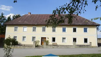 Expose Bauernhof mit 2 Wohneinheiten und 4 ha Grund rund ums Haus in Alleinlage