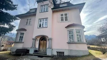 Expose Zentral gelegene 4-Zimmer-Wohnung in der Villa Regina zu vermieten
