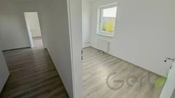 Expose Sanierte 3 Zimmer Wohnung mit Dachterrasse im Herzen von Seekirchen
