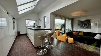 Expose 4 Zimmer Maisonette Dachgeschosswohnung mit Loggia und Blick auf den Mondsee