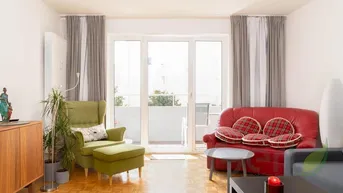 Expose Renovierte 2-Zimmer-Wohnung mit Loggia in Salzburg – charmantes Wohnen im Altbauflair