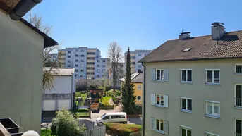Expose Familienfreundliche Wohnung mit Autoabstellplatz