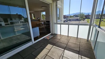 Expose 4-Zimmer - Große Loggia - Sofortbezug
