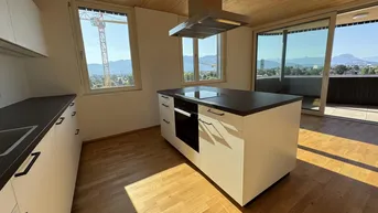 Expose C26: Exklusive Dachgeschosswohnung mit großer Terrasse