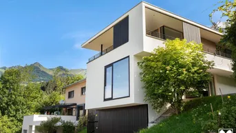 Expose Beeindruckendes Architektenhaus mit Einliegerwohnung!