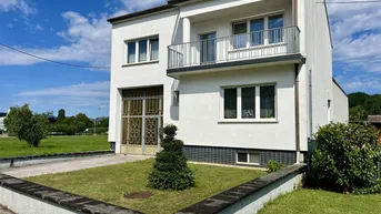 Expose Ideal für die Großfamilie - Attraktiv mit idyllischem Garten