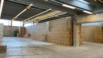Expose Multifunktionale Lagerhalleim Industriegebiet Brunn