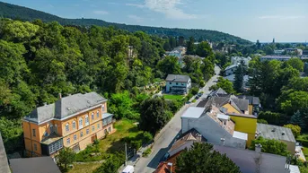 Expose Prestigevolle "Villa Fröhlich" mit Baugenehmigung für umfassende Modernisierung