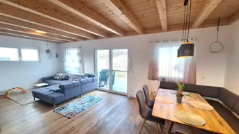 Expose Moderne Doppelhaushälfte in idyllischer Lage- BJ 2024
